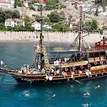 Boat Tour With Lunch In Alanya 4 Hours Trip