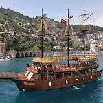 Boat Tour With Lunch In Alanya 4 Hours Trip